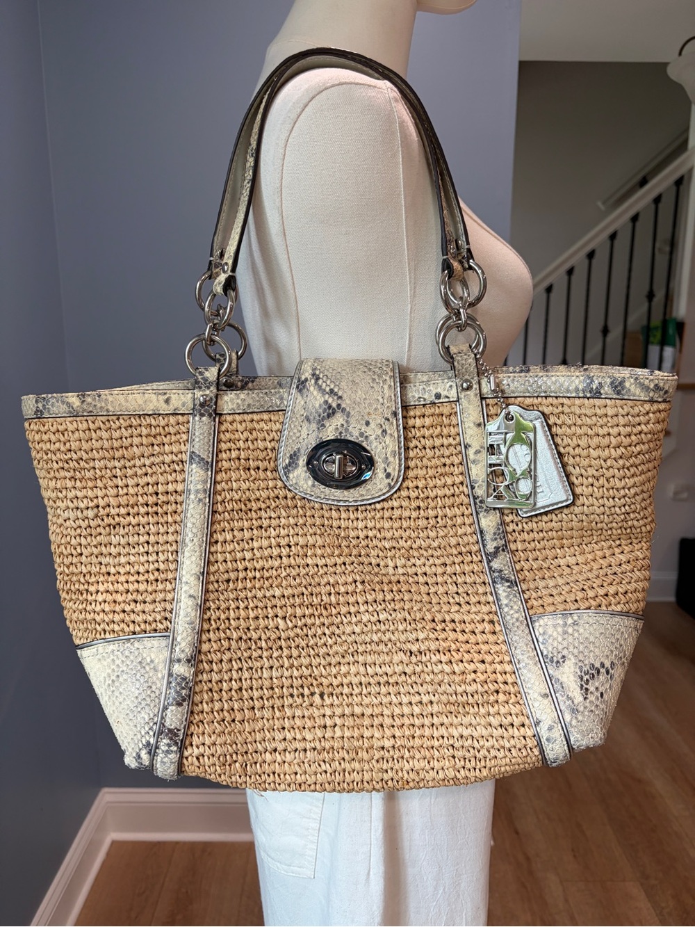 Coach Hamptons Weekend Straw Tote Raffia Snake Embossed Leather Shoulder Bag
